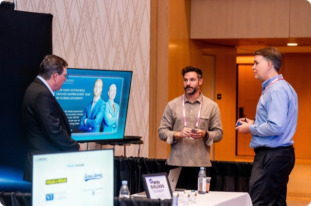 Vendor expo conversation at PIMCon